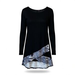 🖤 NWT Sufiya Long Sleeve Tunic – Size M